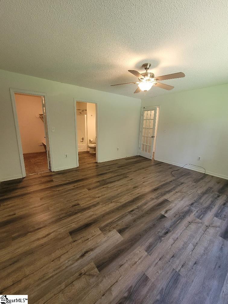 309 Seabury Drive Property Photo 9