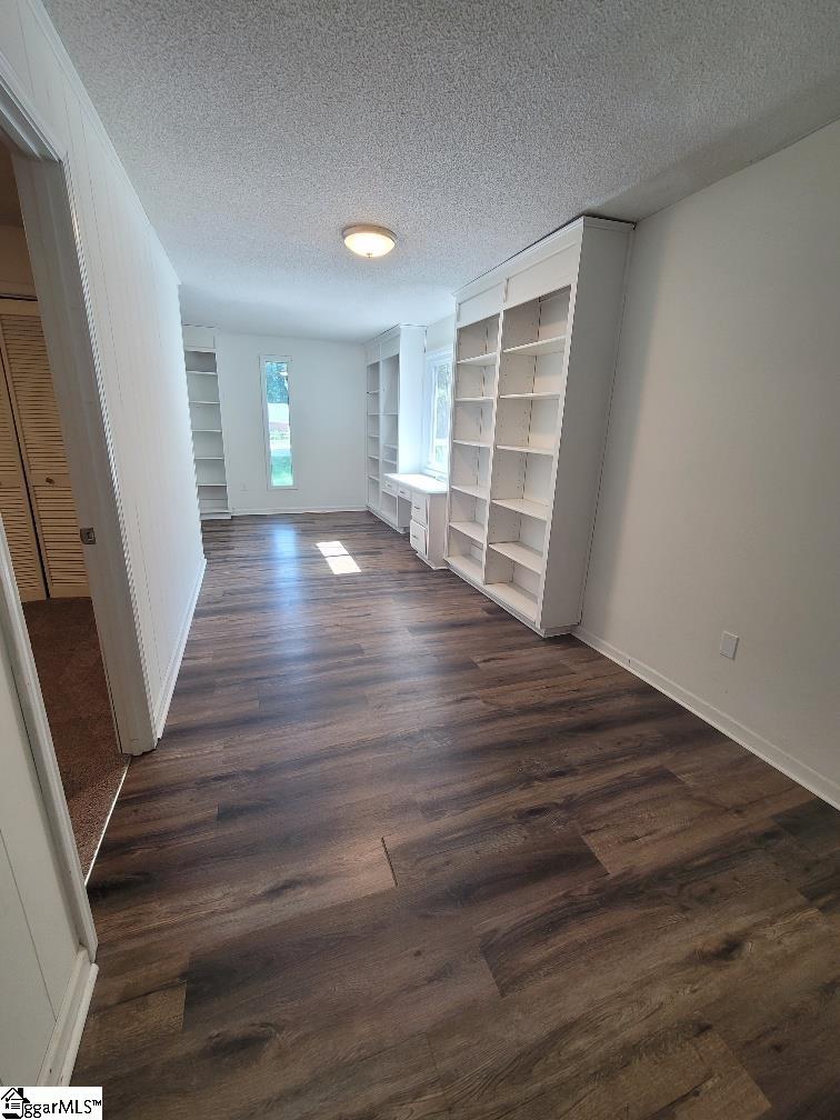 309 Seabury Drive Property Photo 18