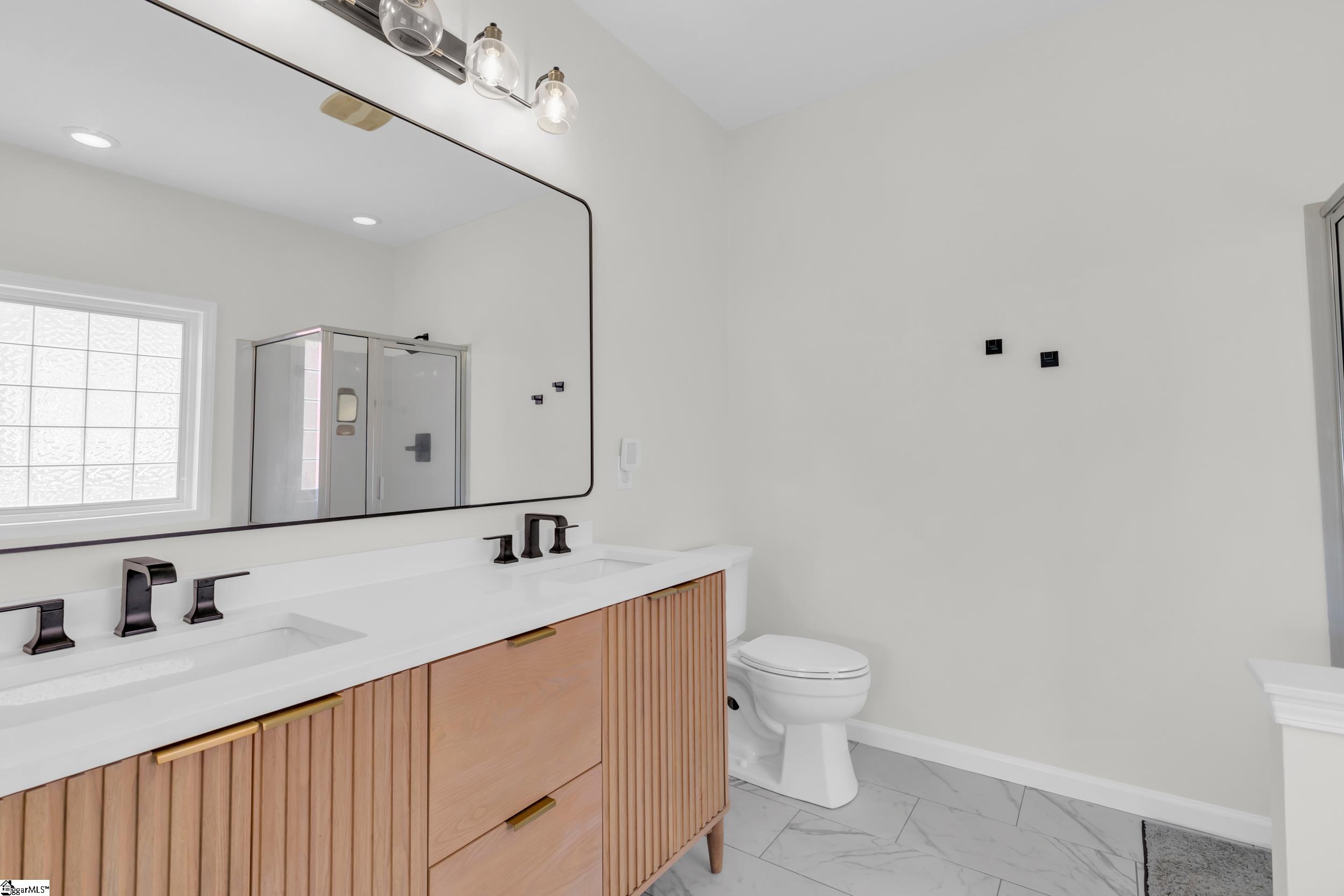 39 Pfeiffer Drive Property Photo 16