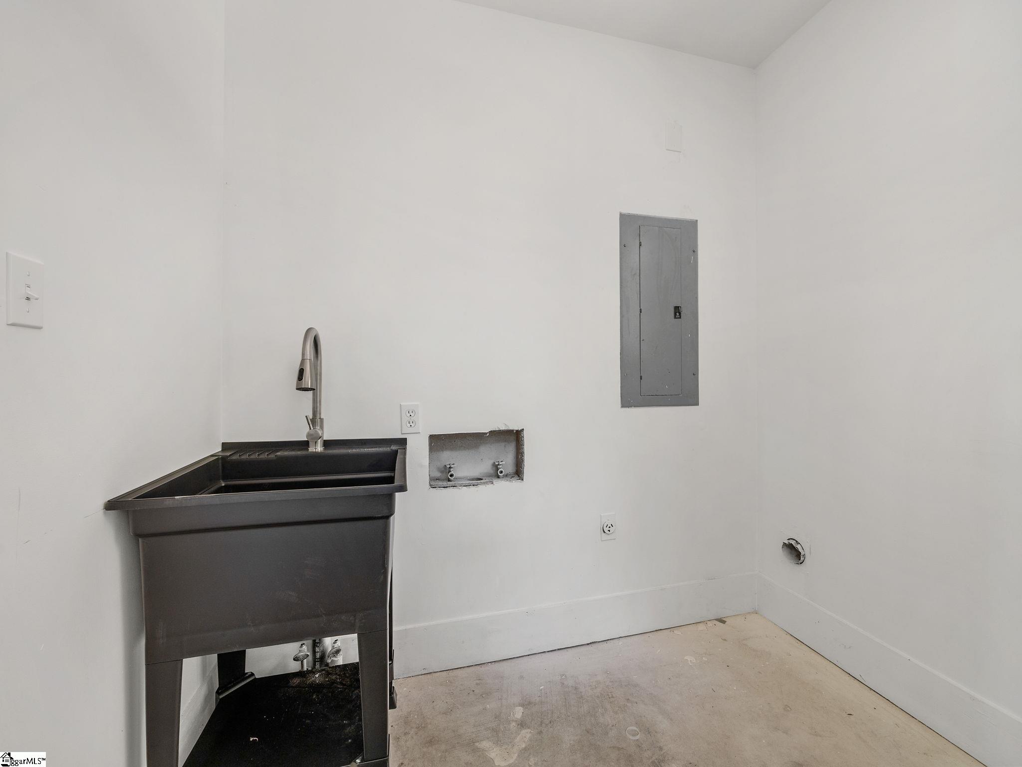 101 Wildwood Lane Property Photo 30