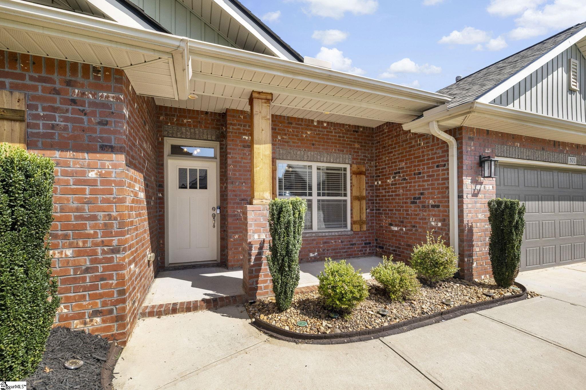 501 Flying Squirrel Way Property Photo 2