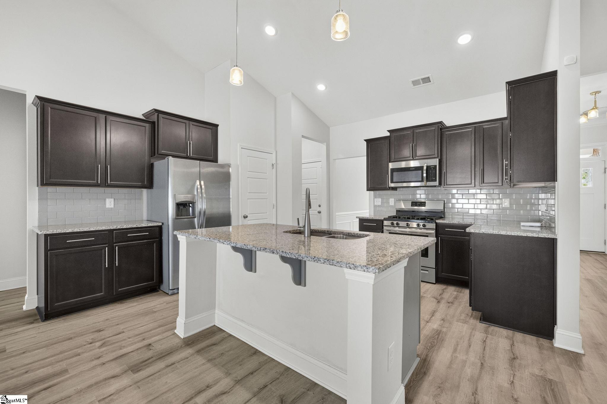 501 Flying Squirrel Way Property Photo 8
