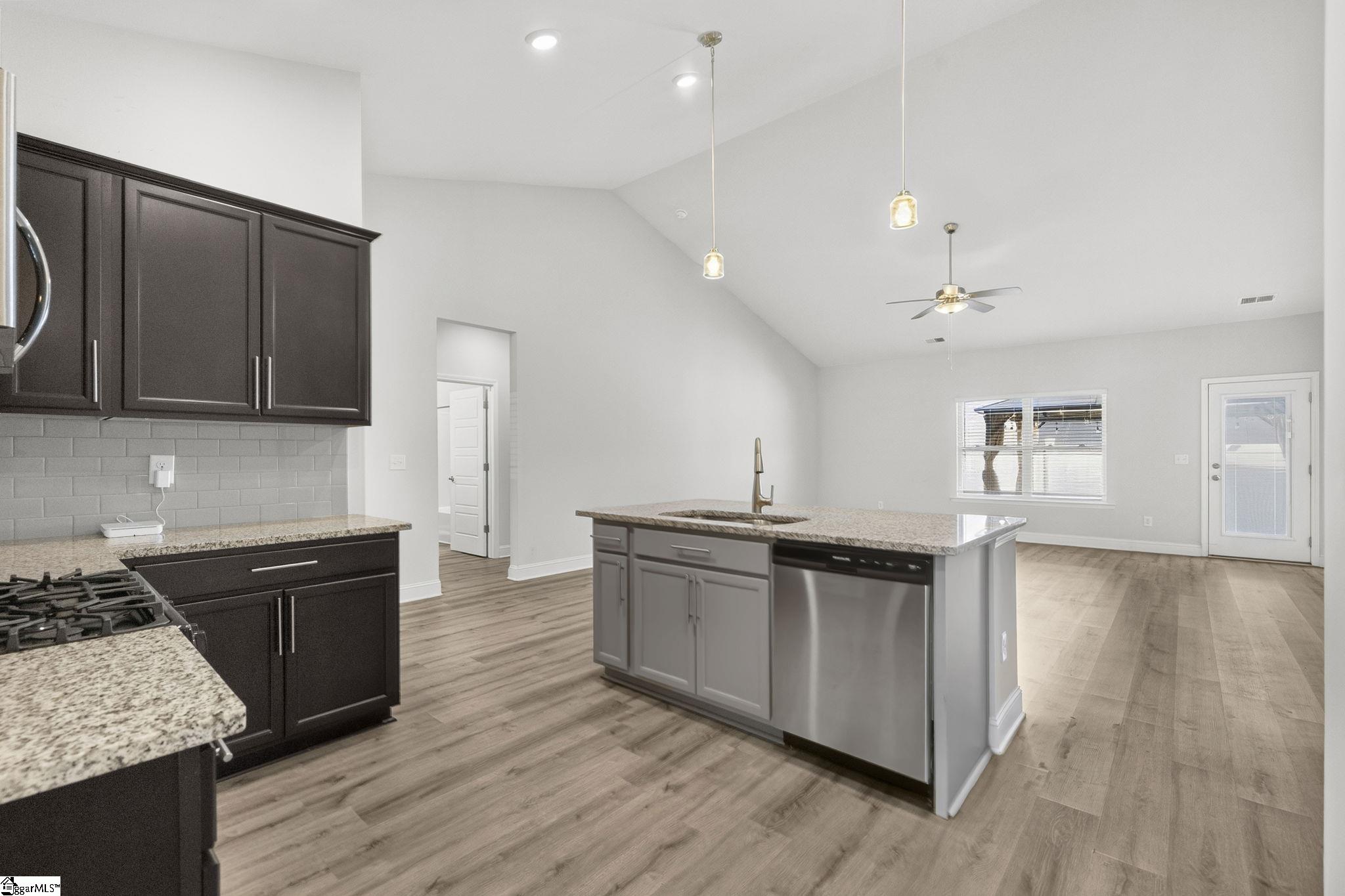 501 Flying Squirrel Way Property Photo 11