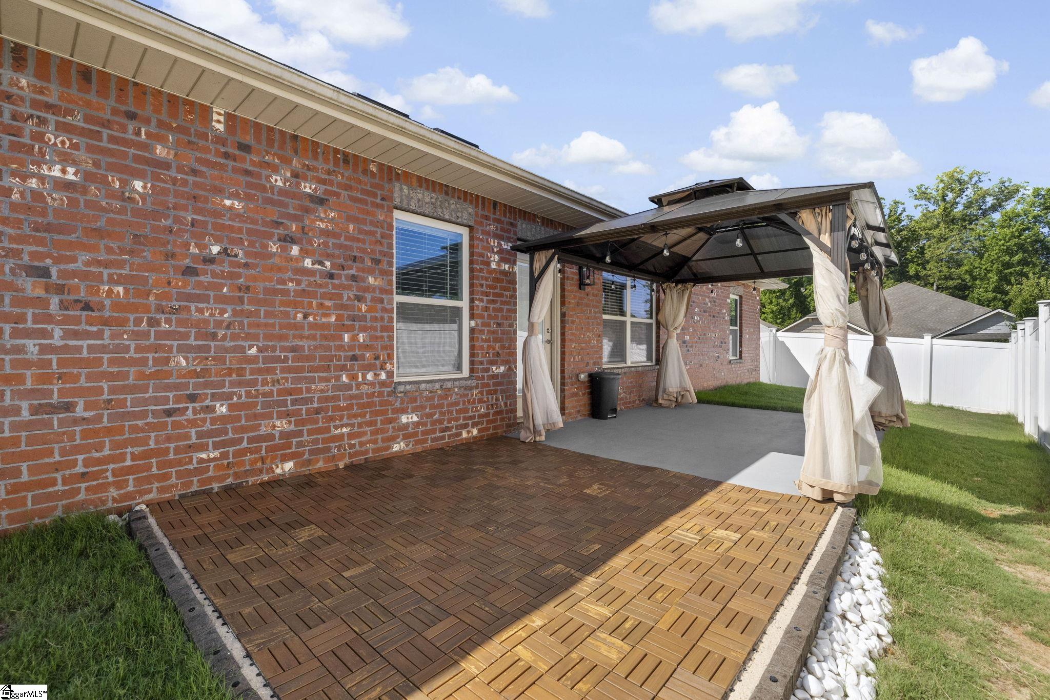 501 Flying Squirrel Way Property Photo 34