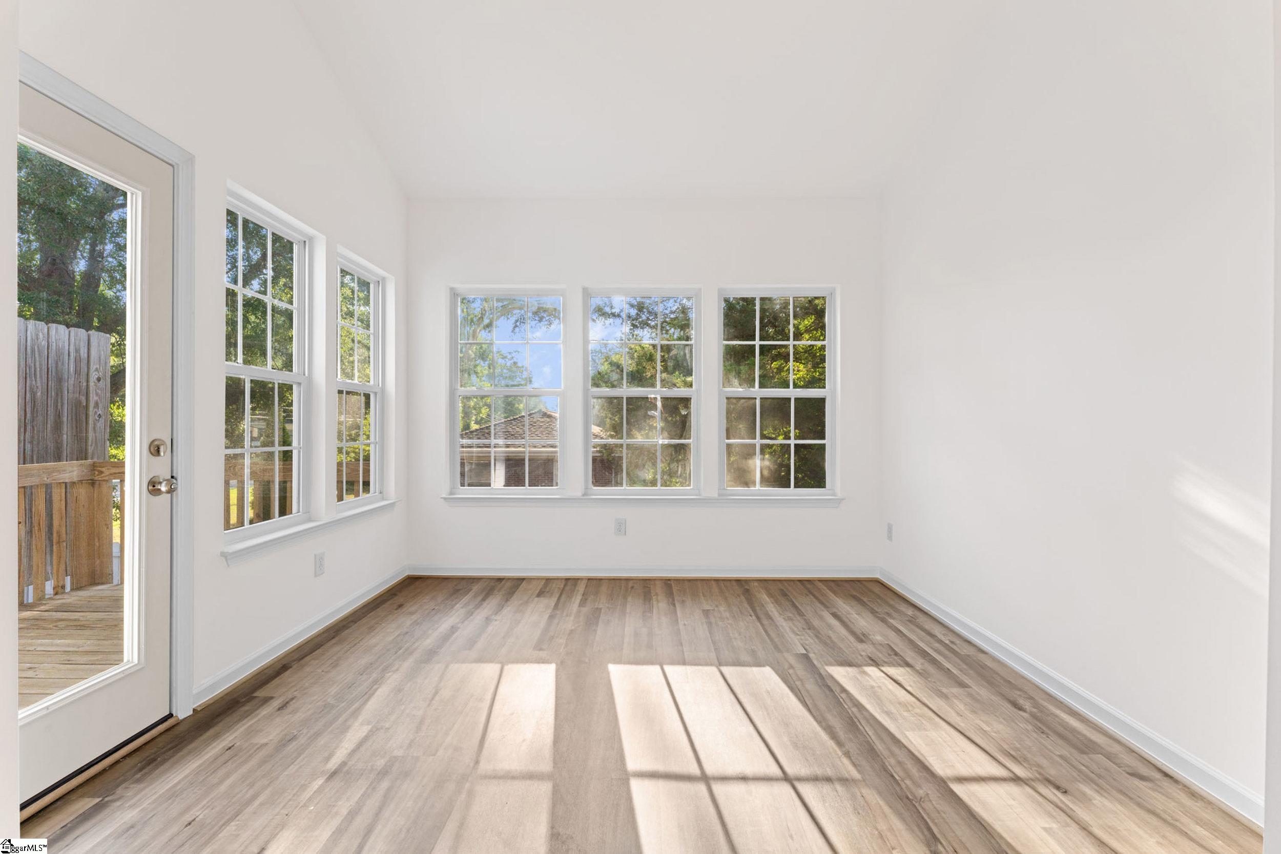 5 Heritage Oak Way Property Photo 3
