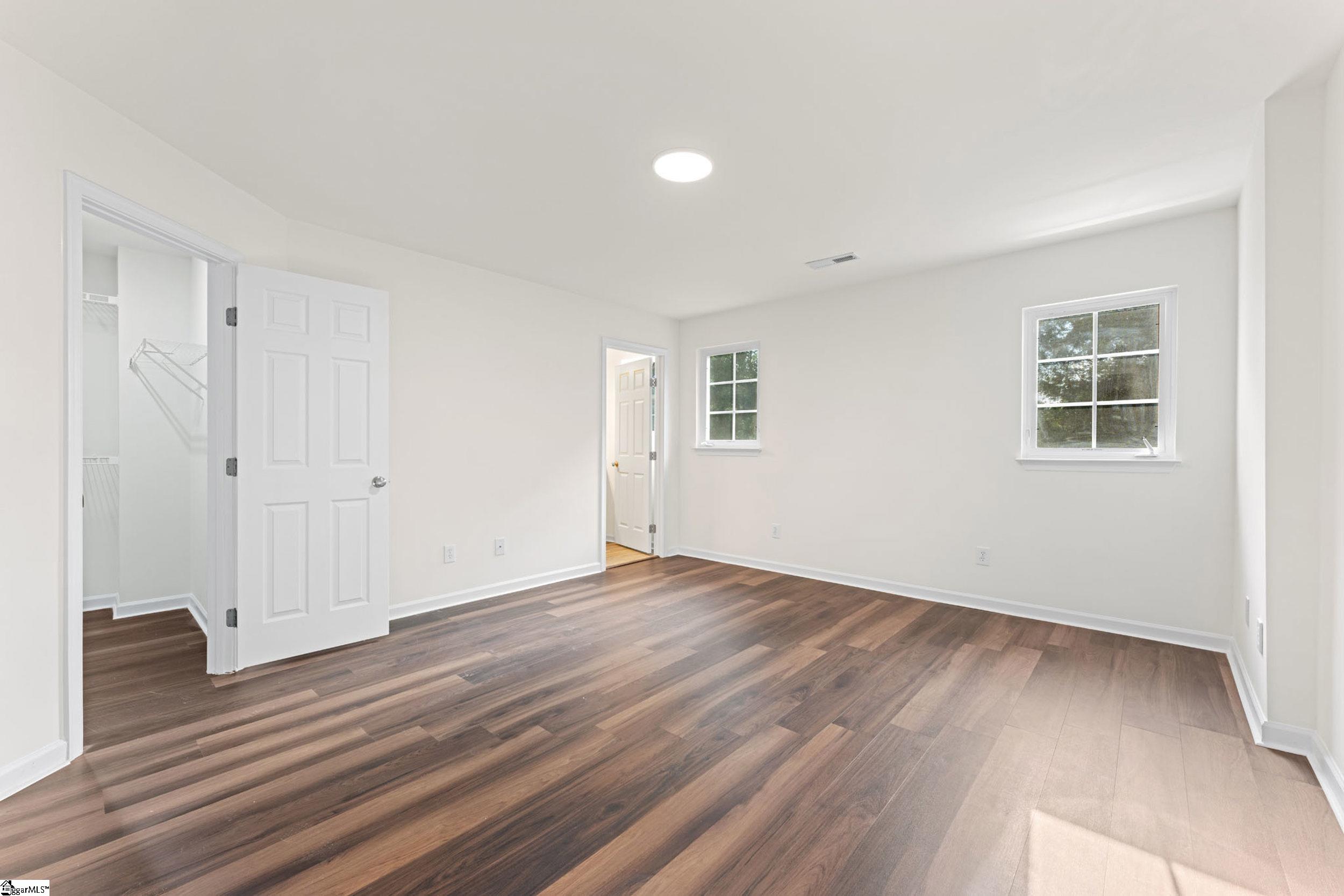 5 Heritage Oak Way Property Photo 14