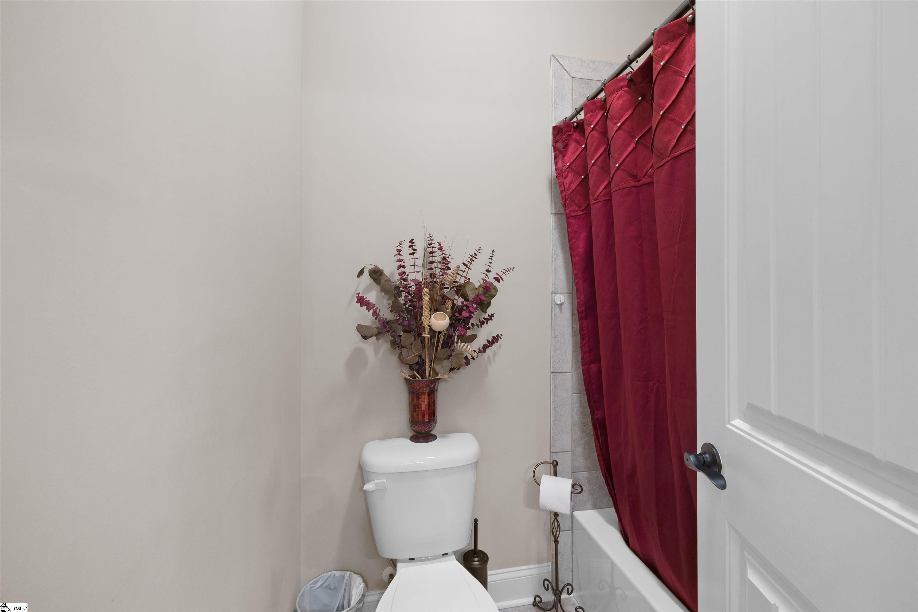 197 Colfax Drive Property Photo 11