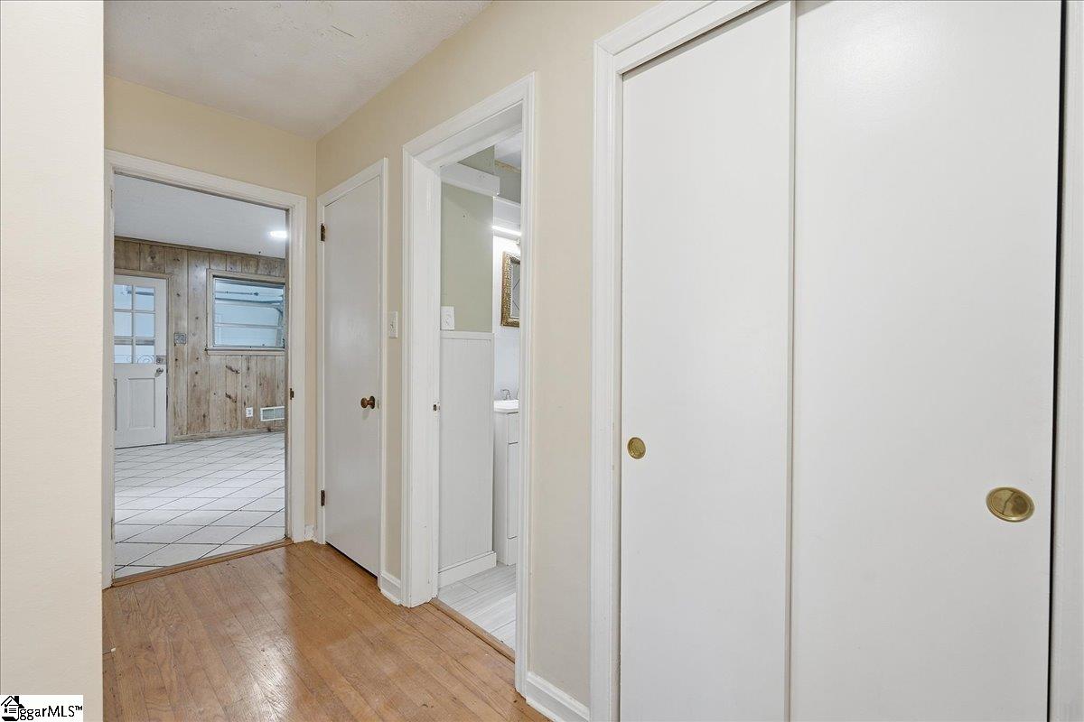 650 Springhill Avenue Property Photo 25