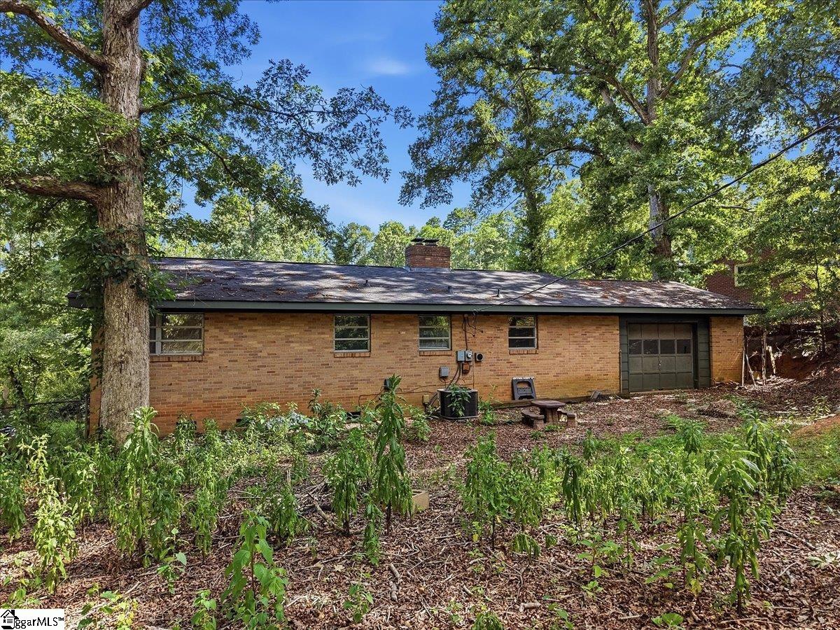 650 Springhill Avenue Property Photo 28