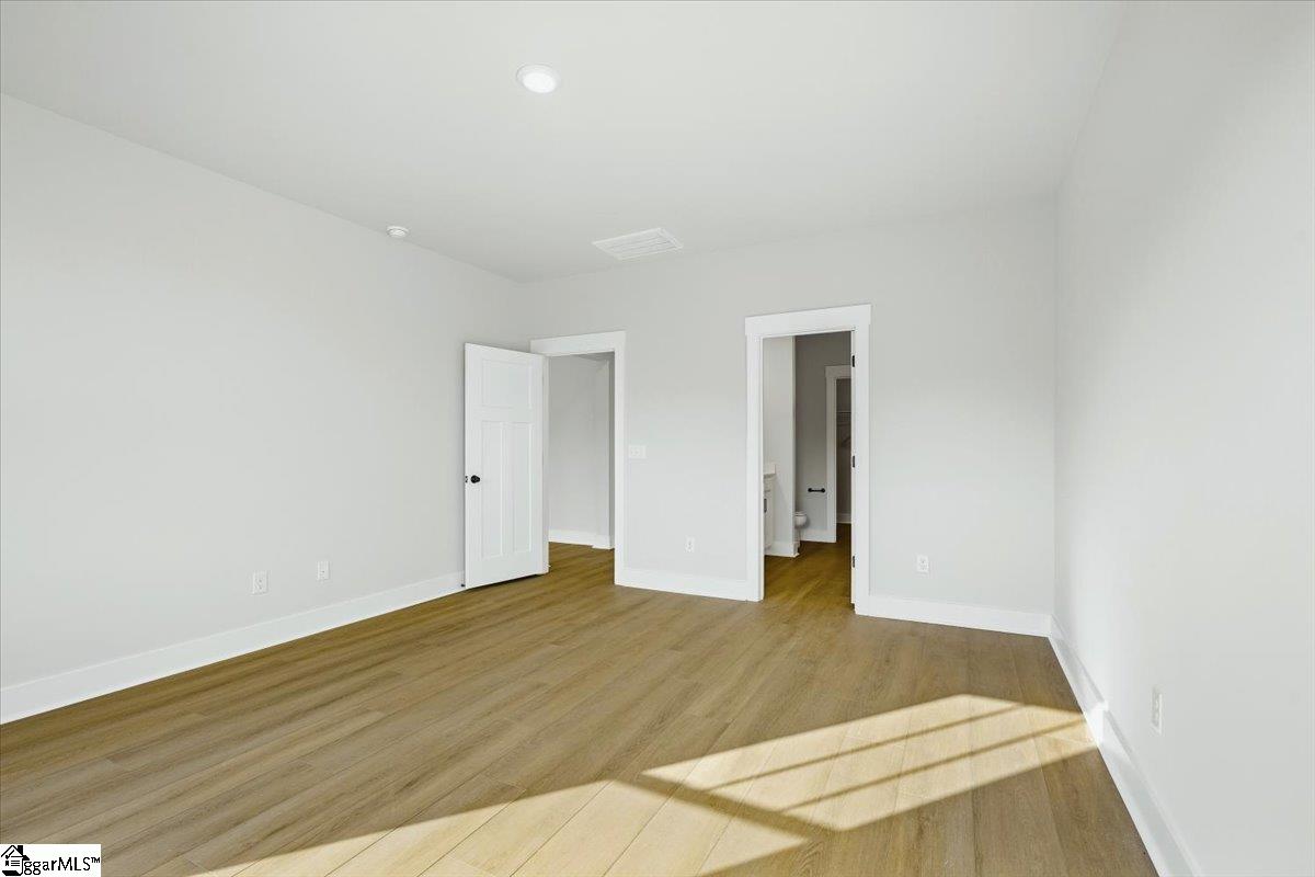 551 Winstone Trail Property Photo 11
