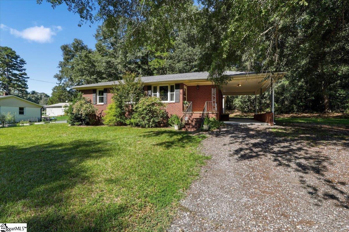 5 Lamar Circle Property Photo 3