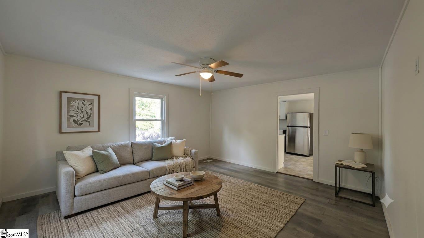 217 Railroad Street Property Photo 2