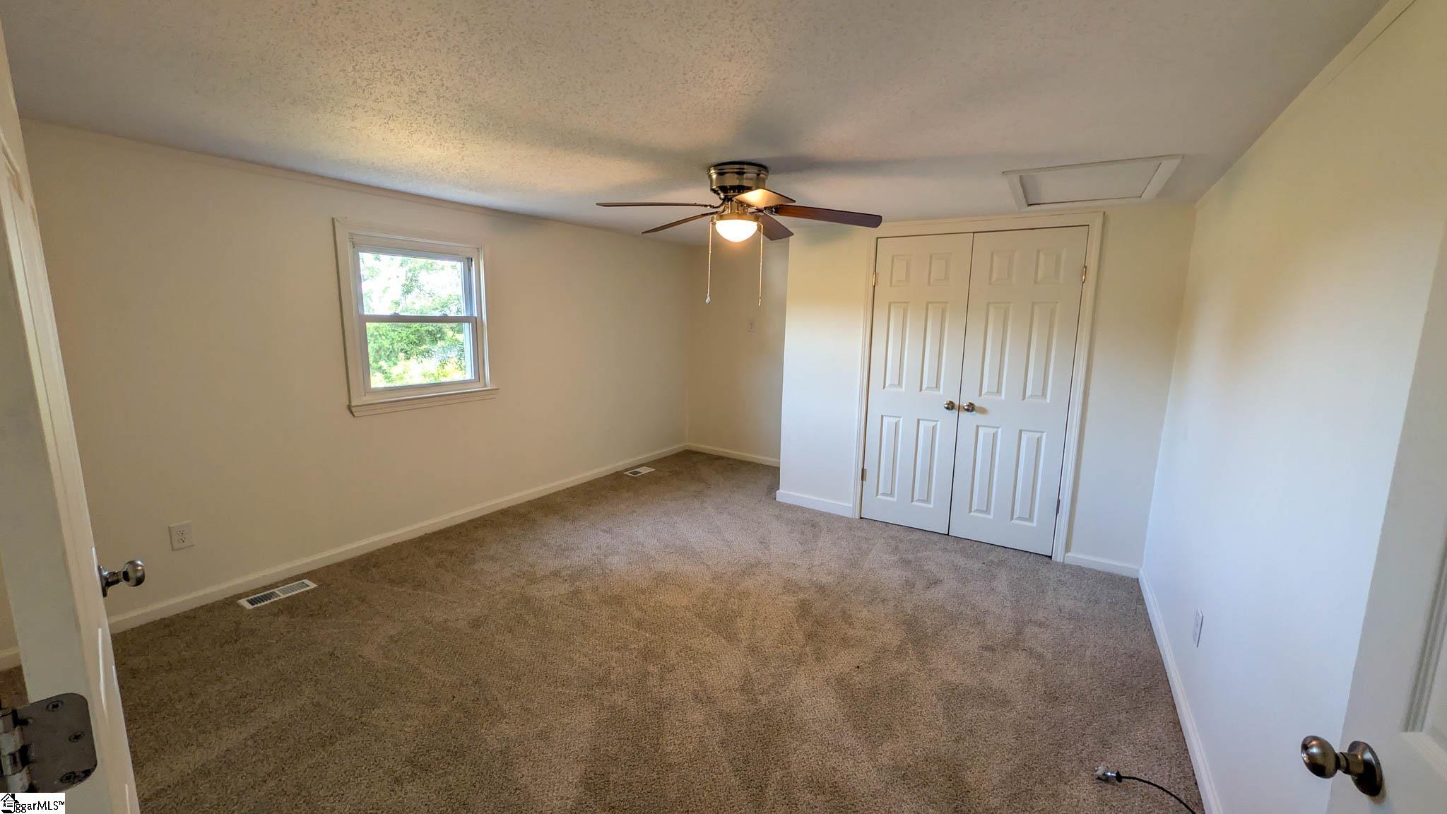 217 Railroad Street Property Photo 11