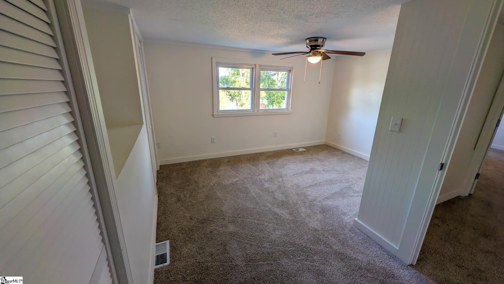 217 Railroad Street Property Photo 13