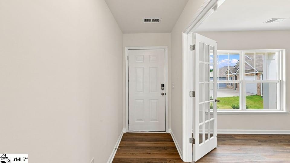 1515 Azure Lane Property Photo 6