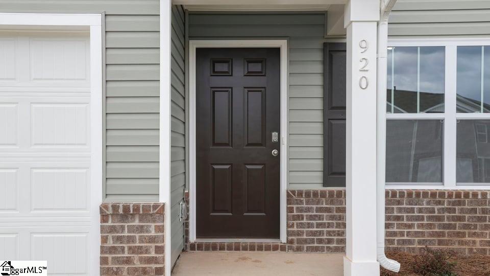 920 Kerwood Street Property Photo 3