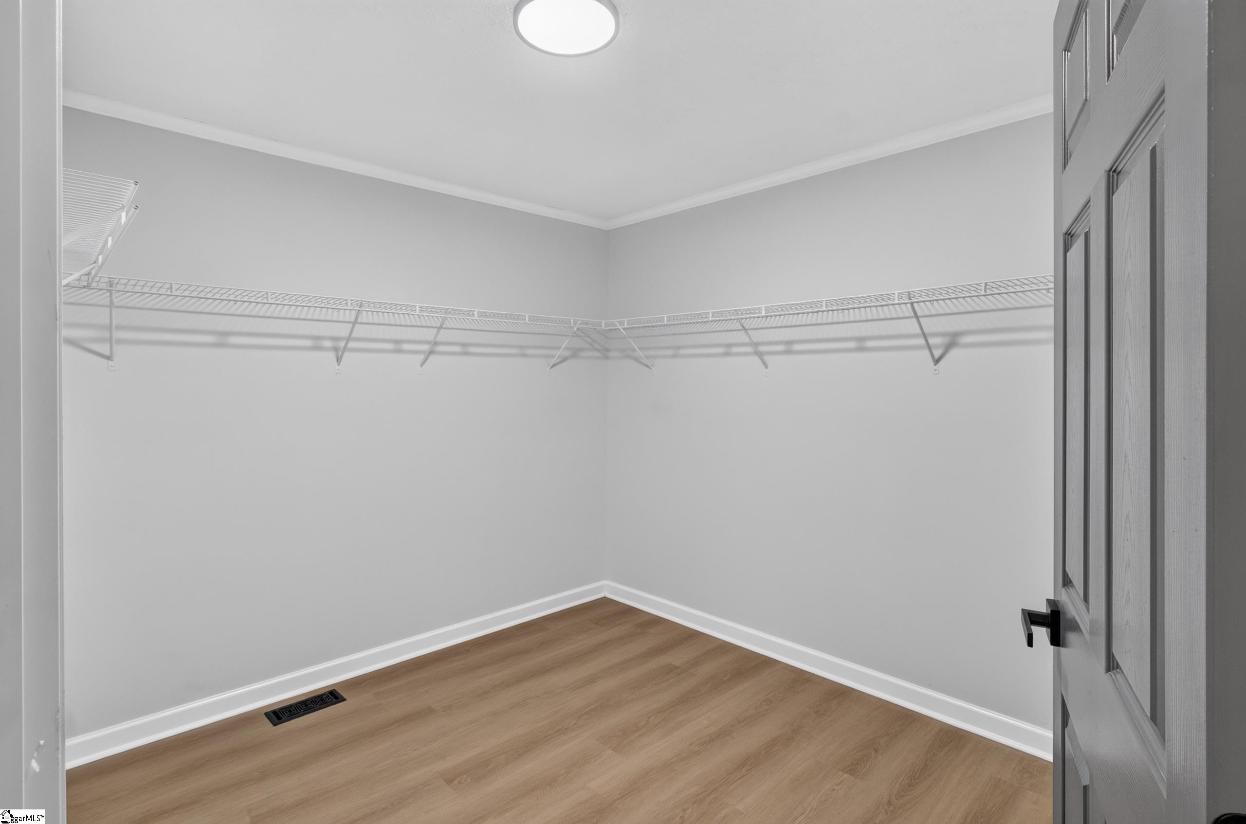 1565 Dowey Circle Property Photo 16