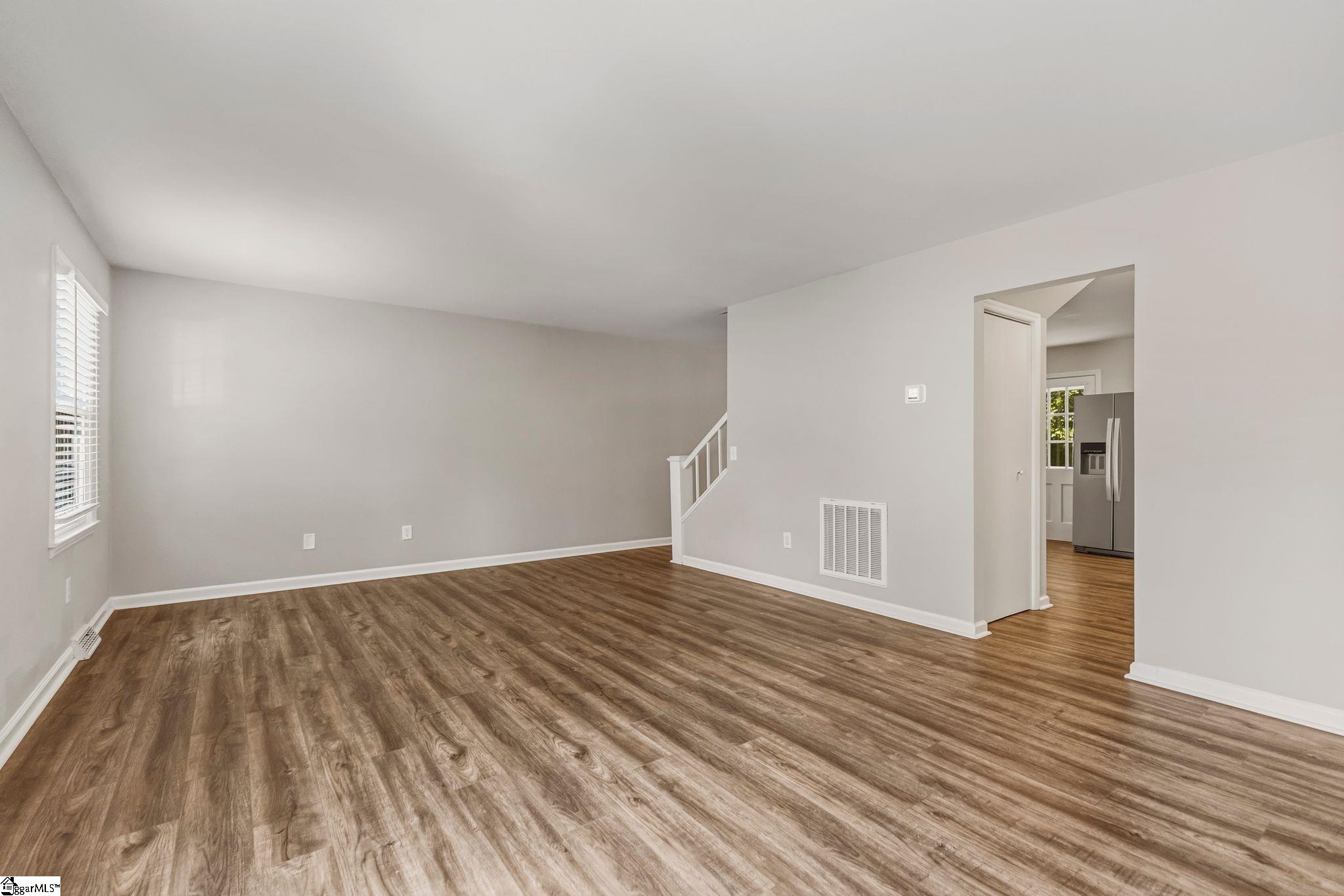 815 Edwards Road Property Photo 2