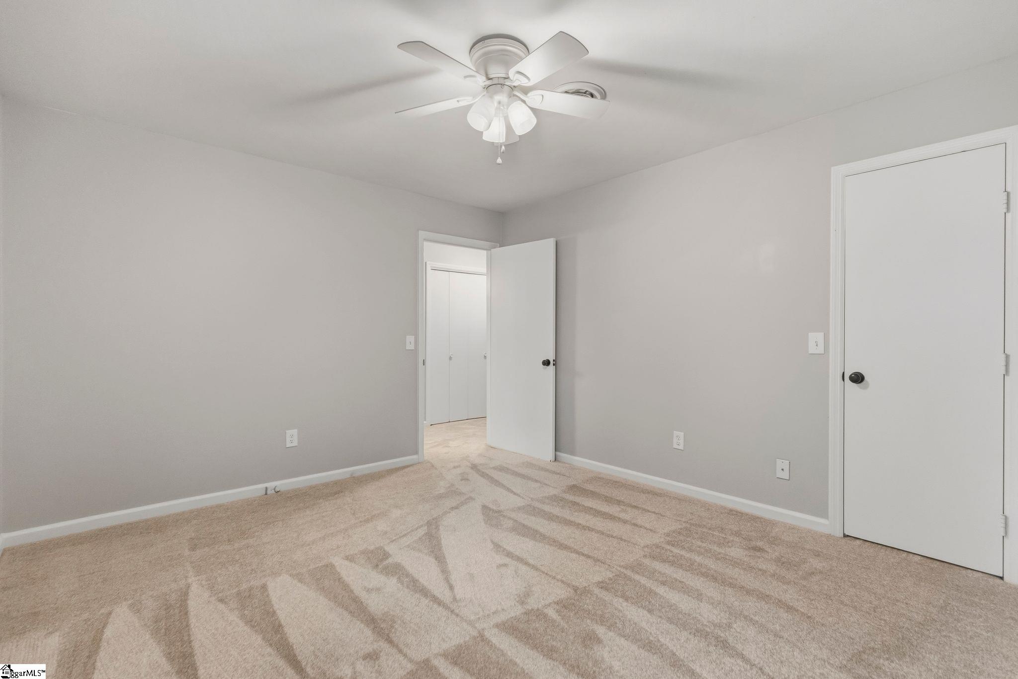 815 Edwards Road Property Photo 9