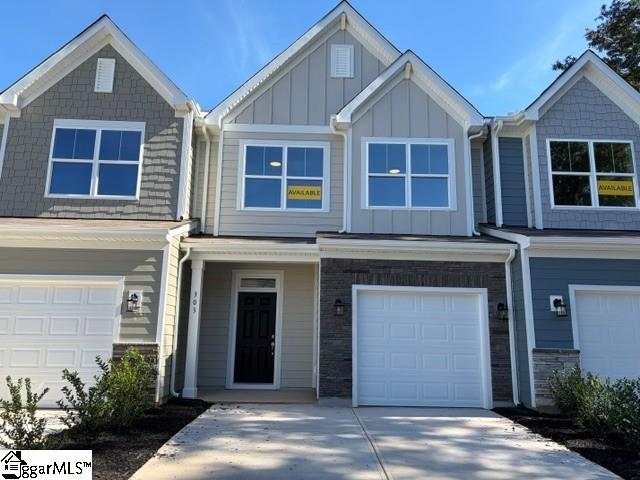 303 Dunnlea Way Property Photo 1
