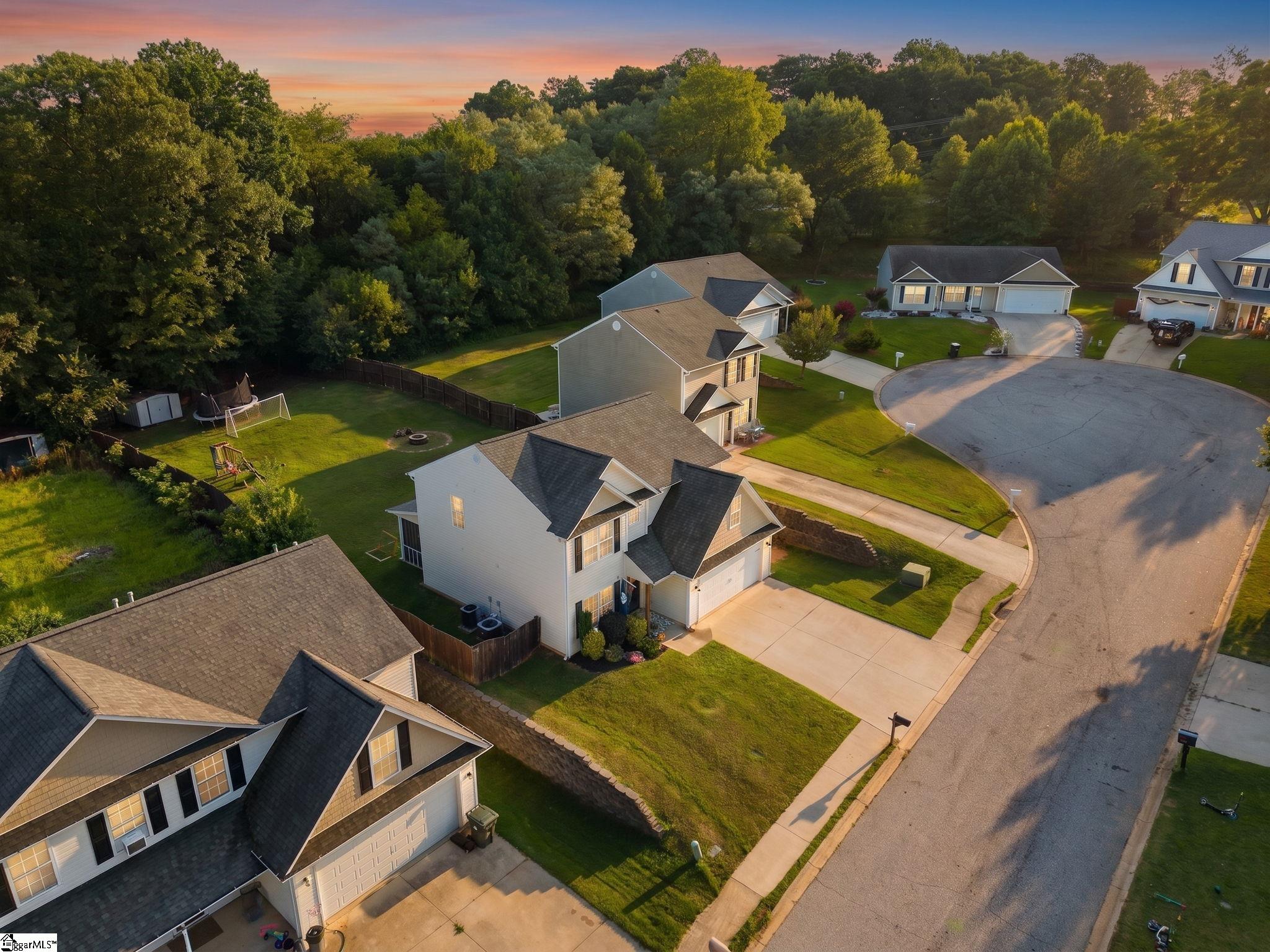 21 Red Shirt Court Property Photo 37