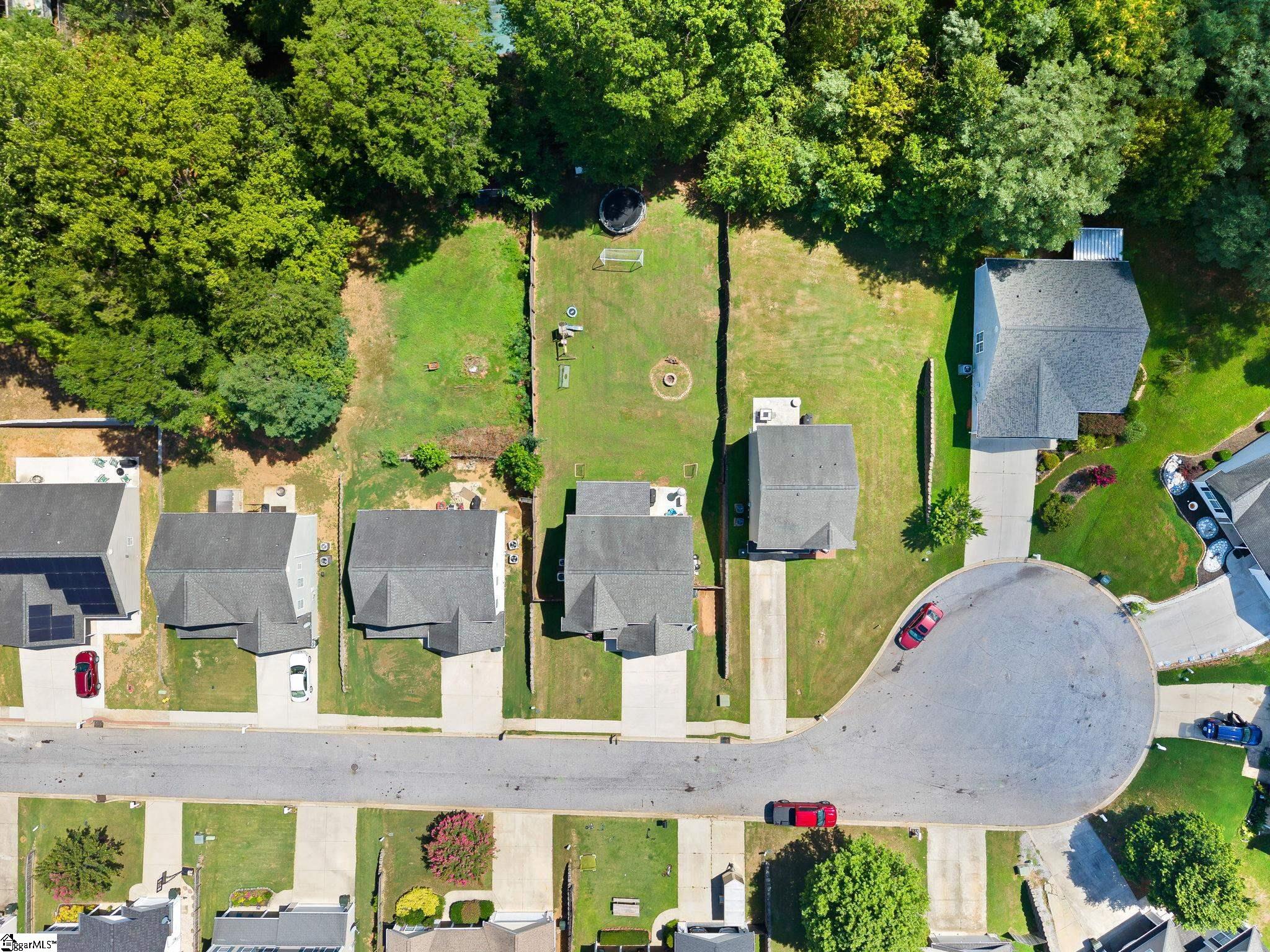 21 Red Shirt Court Property Photo 39