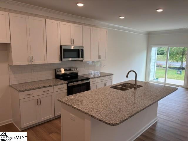 211 Dunnlea Way Property Photo 3