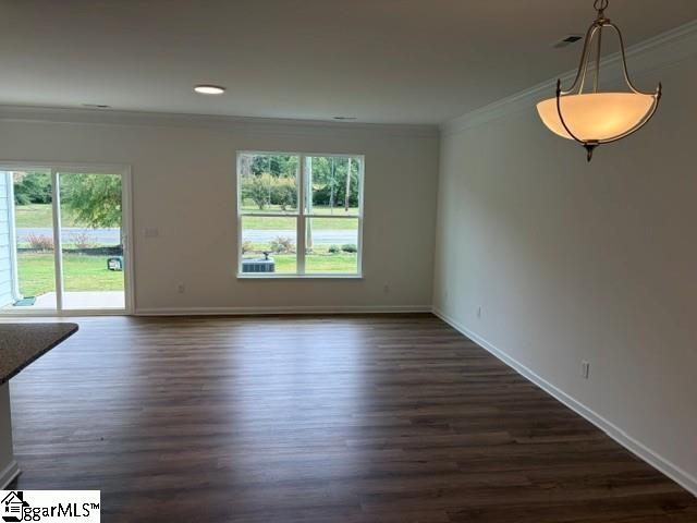 211 Dunnlea Way Property Photo 4