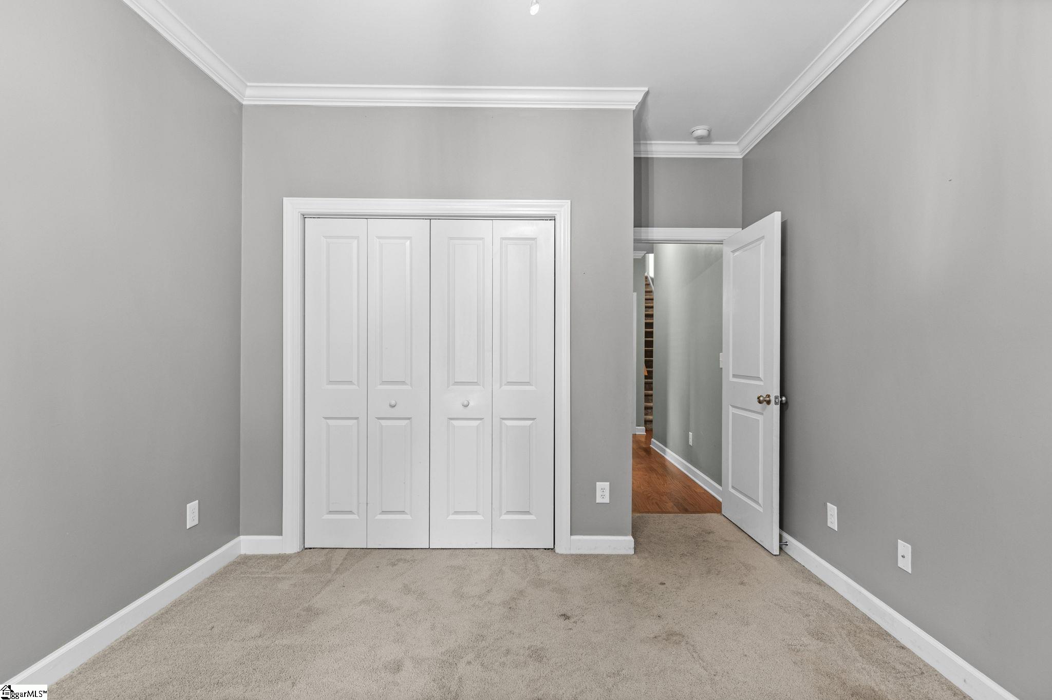 305 Leigh Creek Drive Property Photo 24