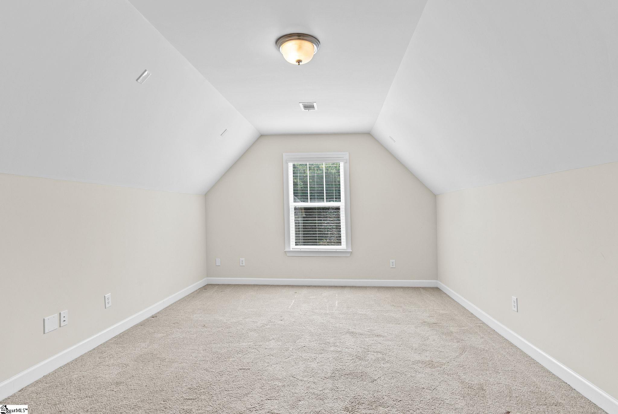 305 Leigh Creek Drive Property Photo 26