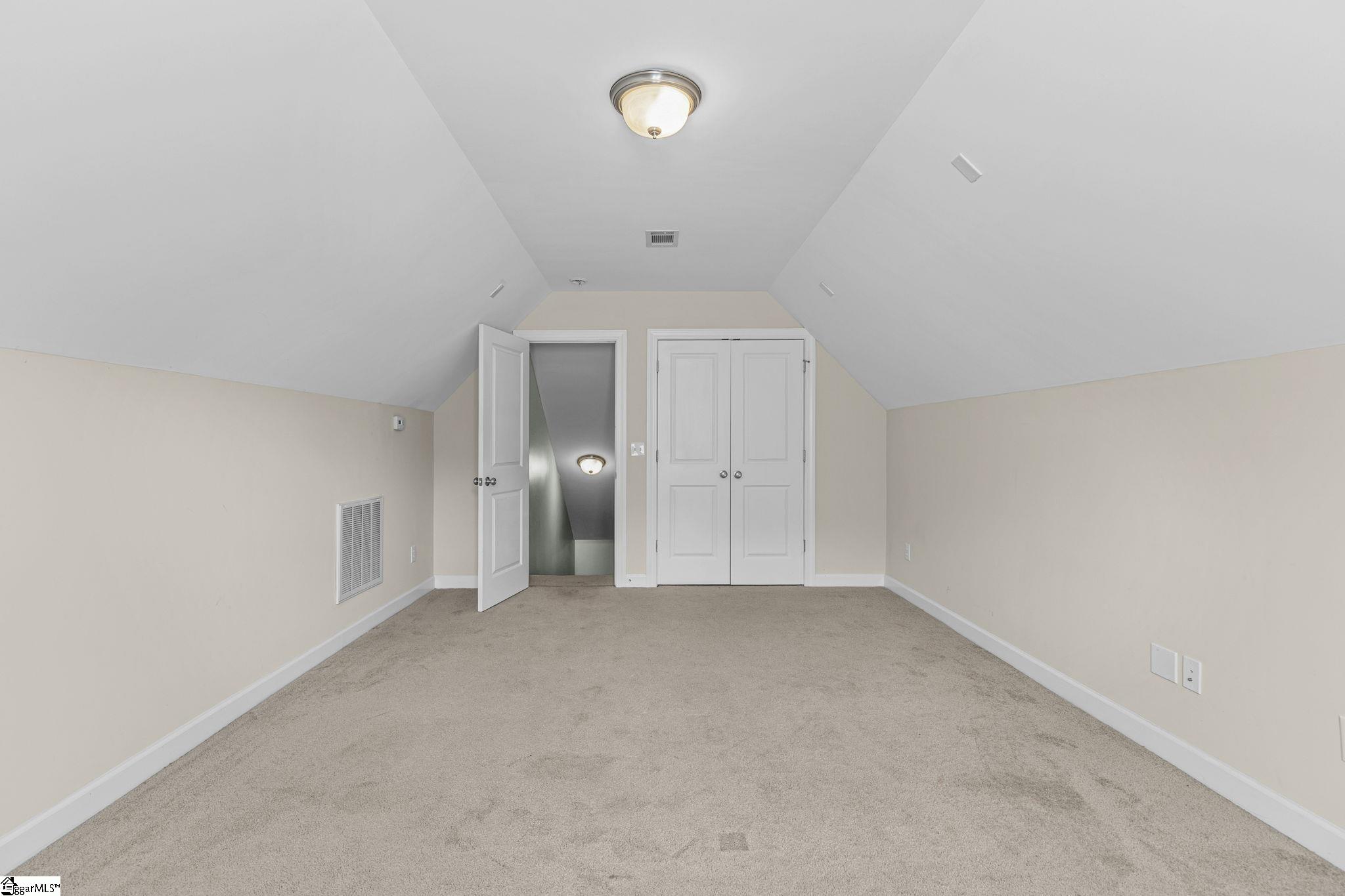 305 Leigh Creek Drive Property Photo 27
