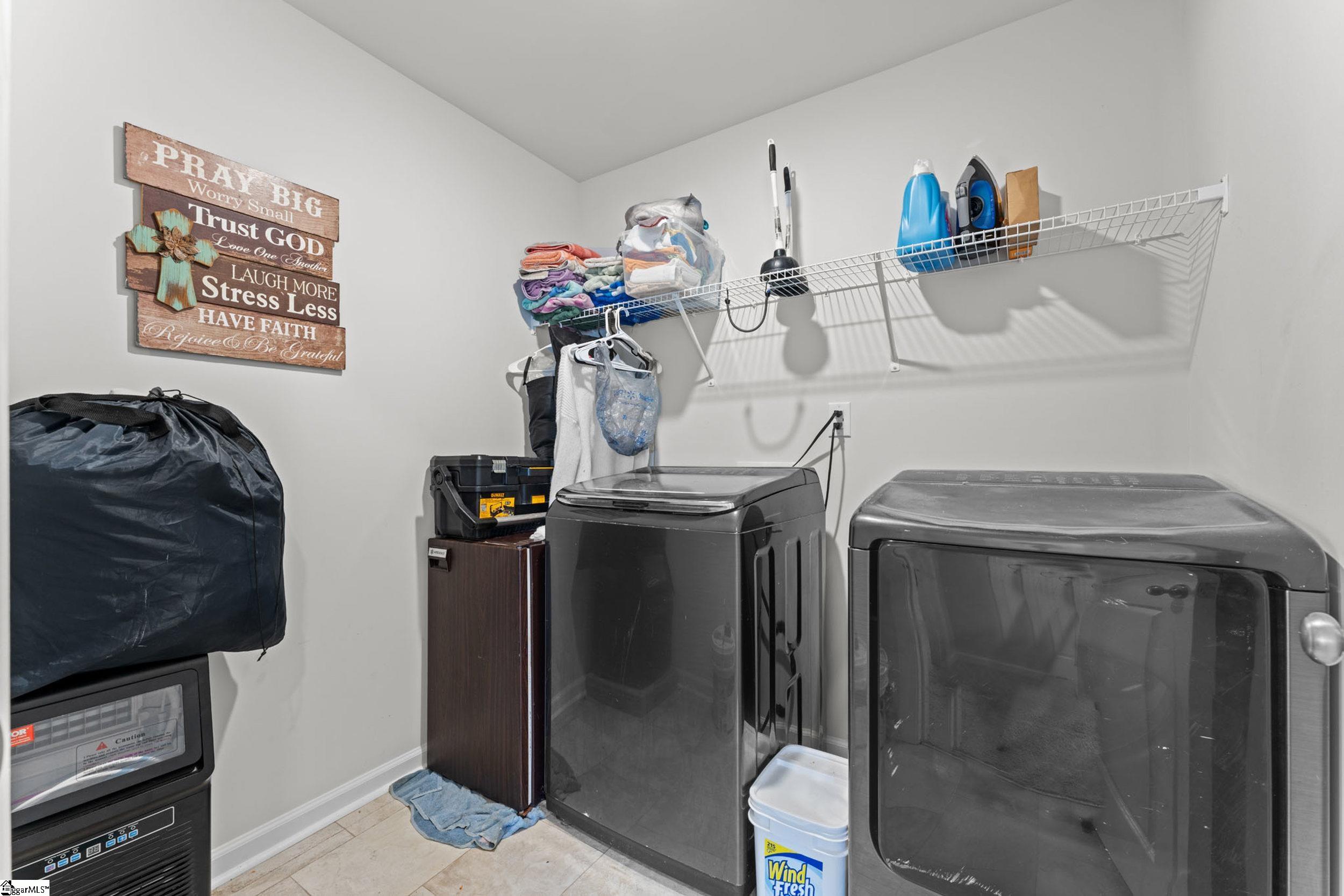 7063 Fairview Falls Drive Property Photo 22