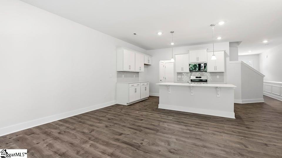 711 Lesbury Lane Property Photo 17