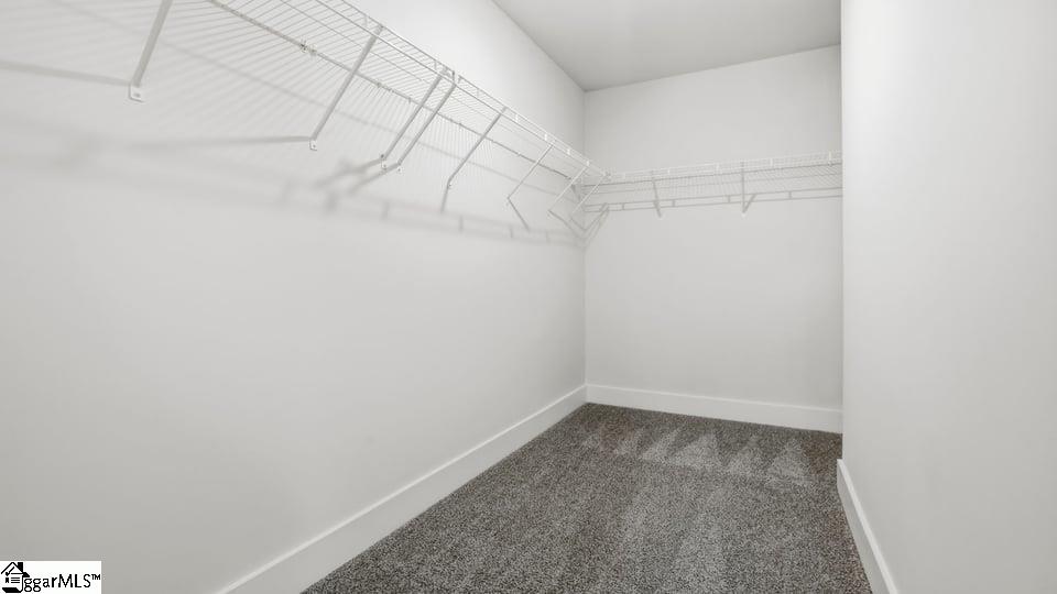 711 Lesbury Lane Property Photo 36