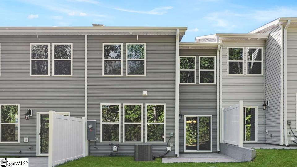 711 Lesbury Lane Property Photo 39