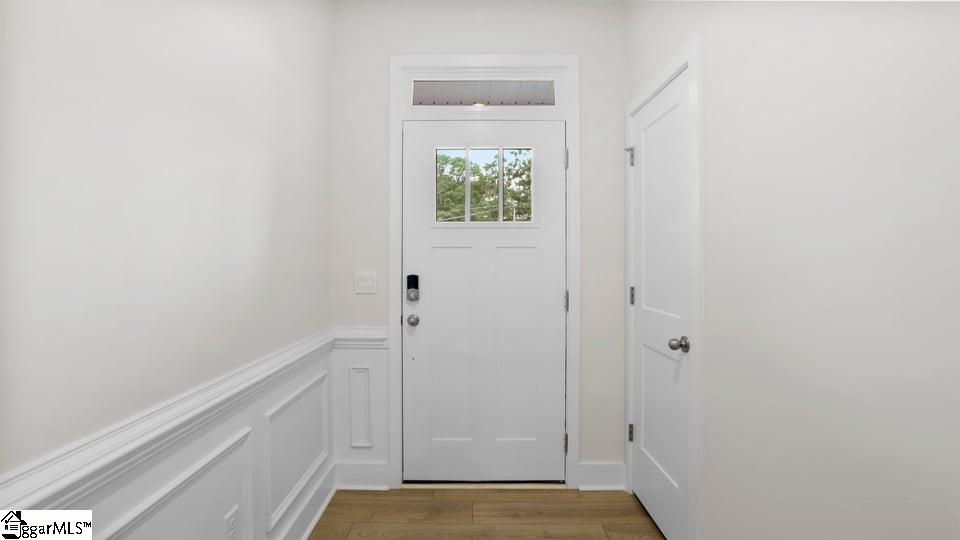 719 Lesbury Lane Property Photo 6
