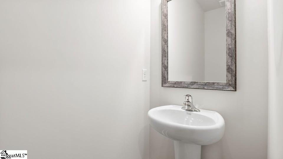 719 Lesbury Lane Property Photo 7
