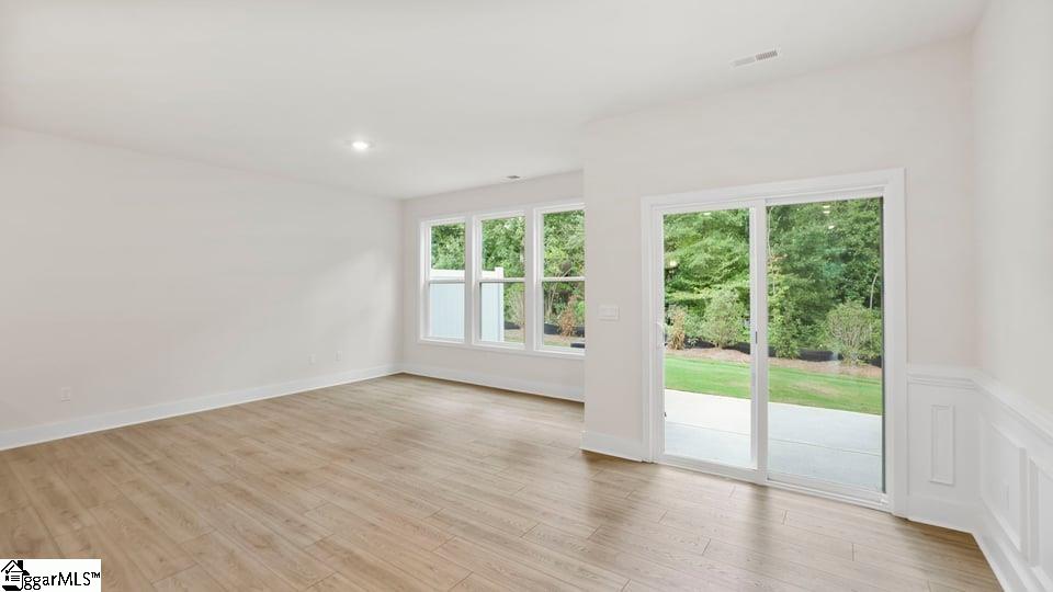 719 Lesbury Lane Property Photo 10