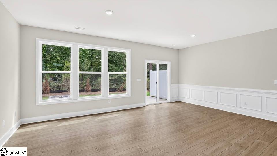 717 Lesbury Lane Property Photo 7