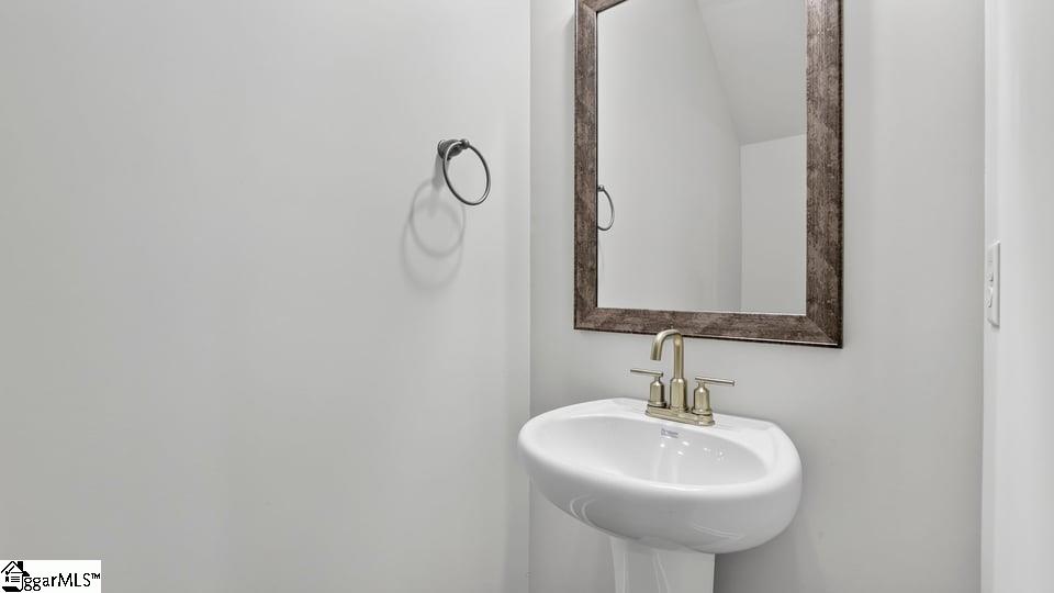 721 Lesbury Lane Property Photo 18