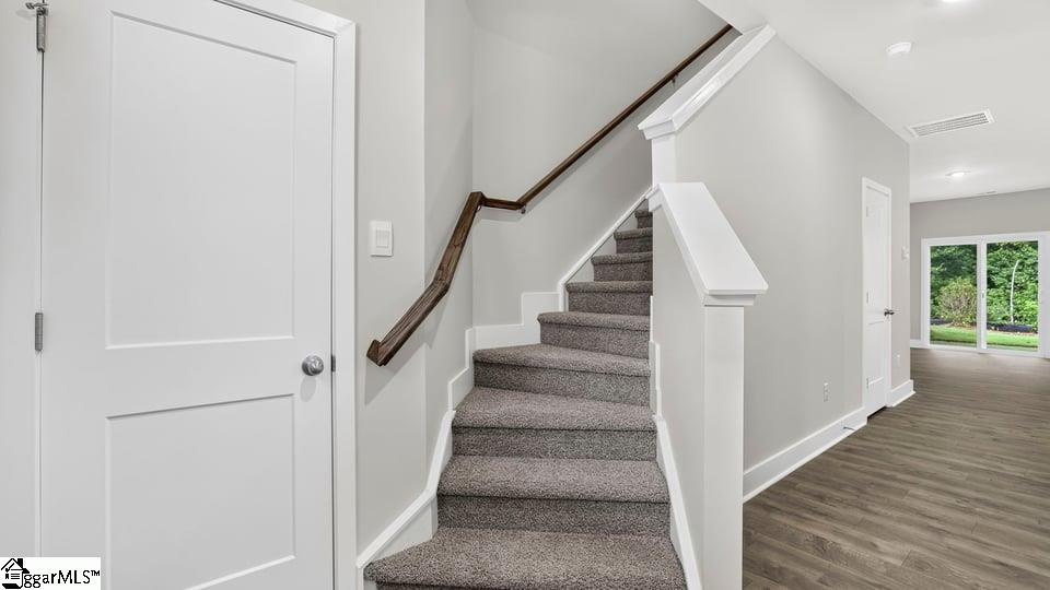 721 Lesbury Lane Property Photo 19