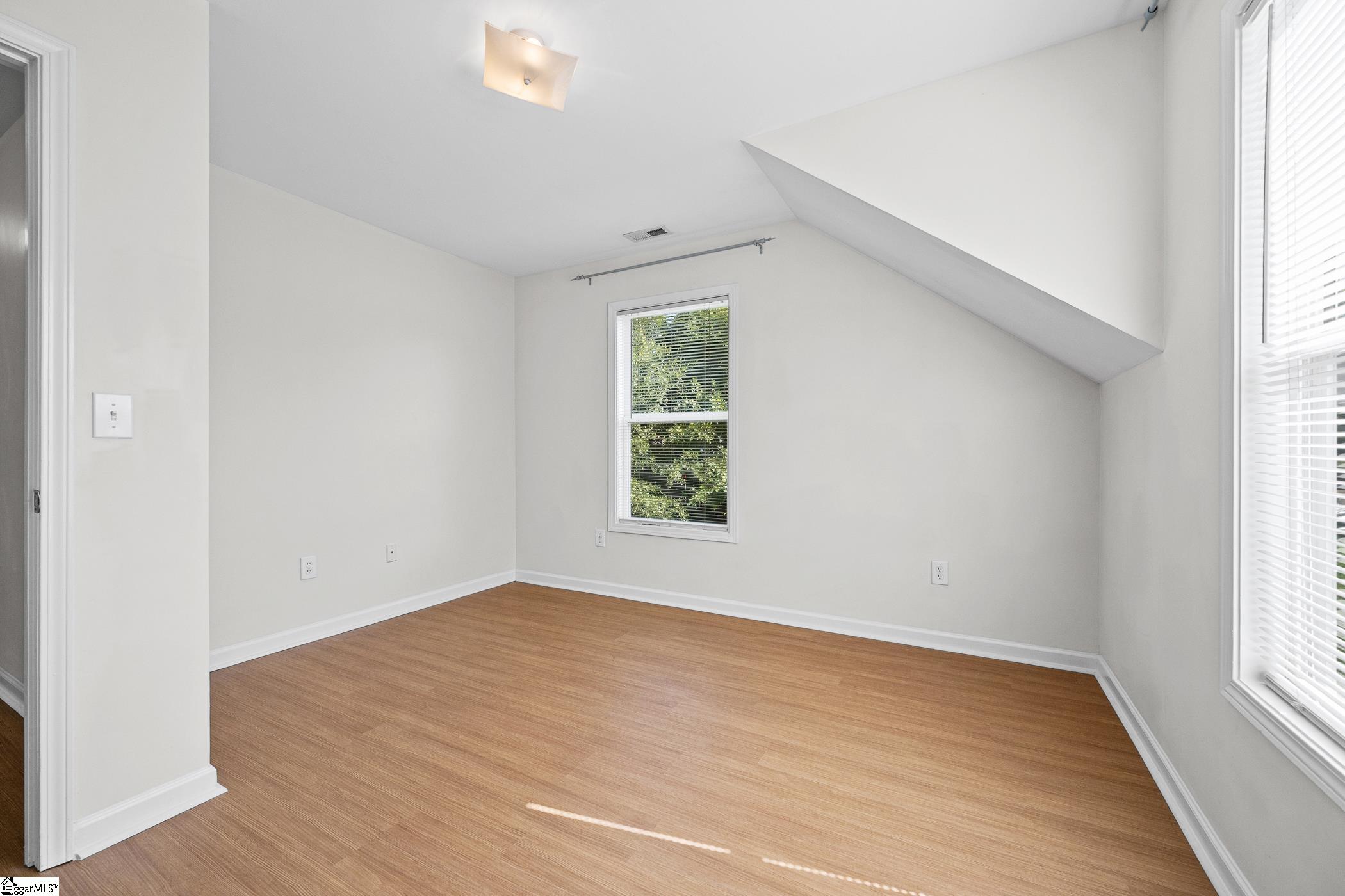 335 Woodlark Street Property Photo 23