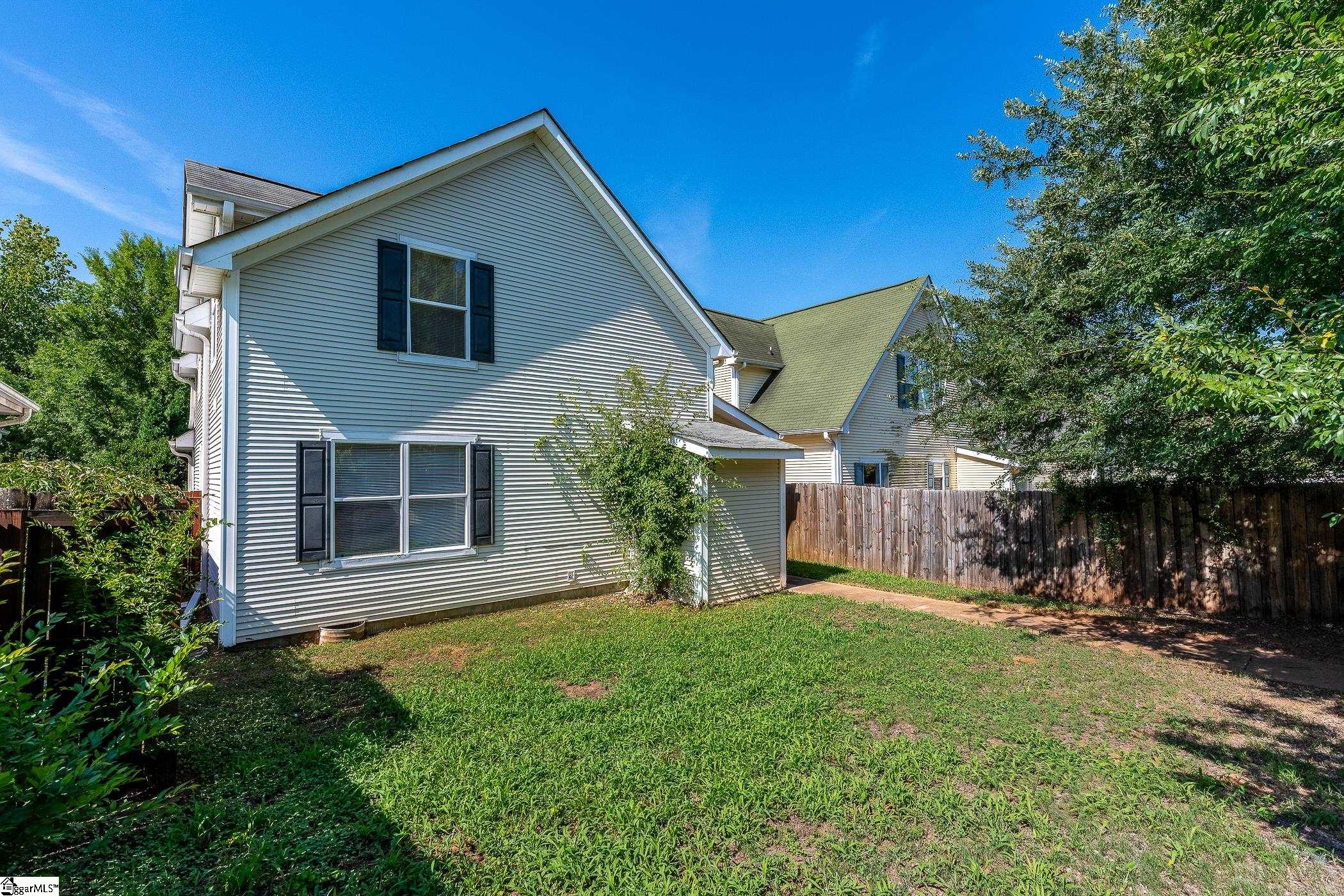335 Woodlark Street Property Photo 32