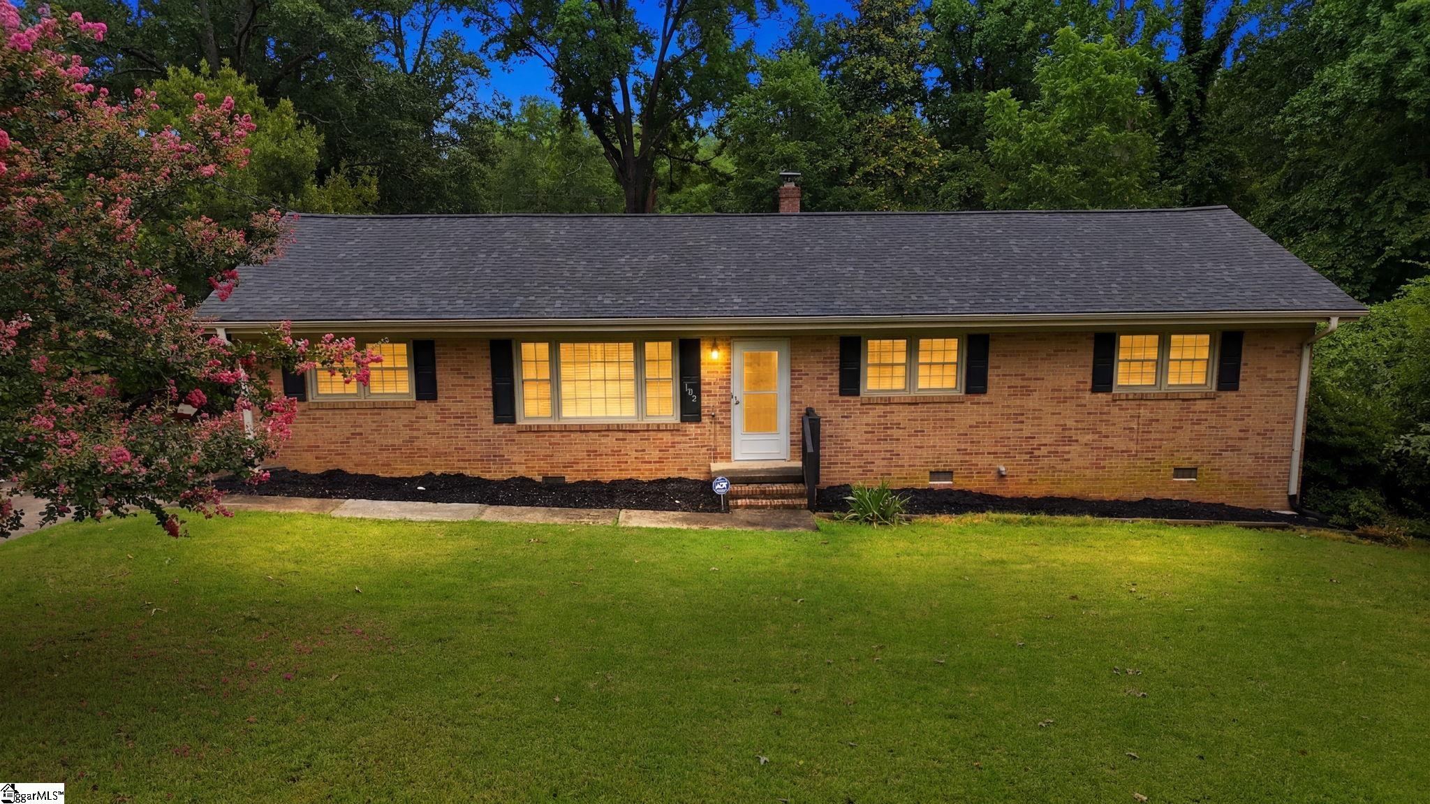 102 Palmetto Drive Property Photo 1