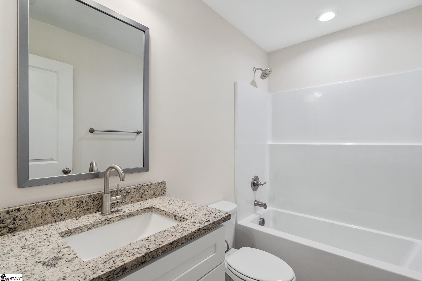205 Sycamore Street Property Photo 17