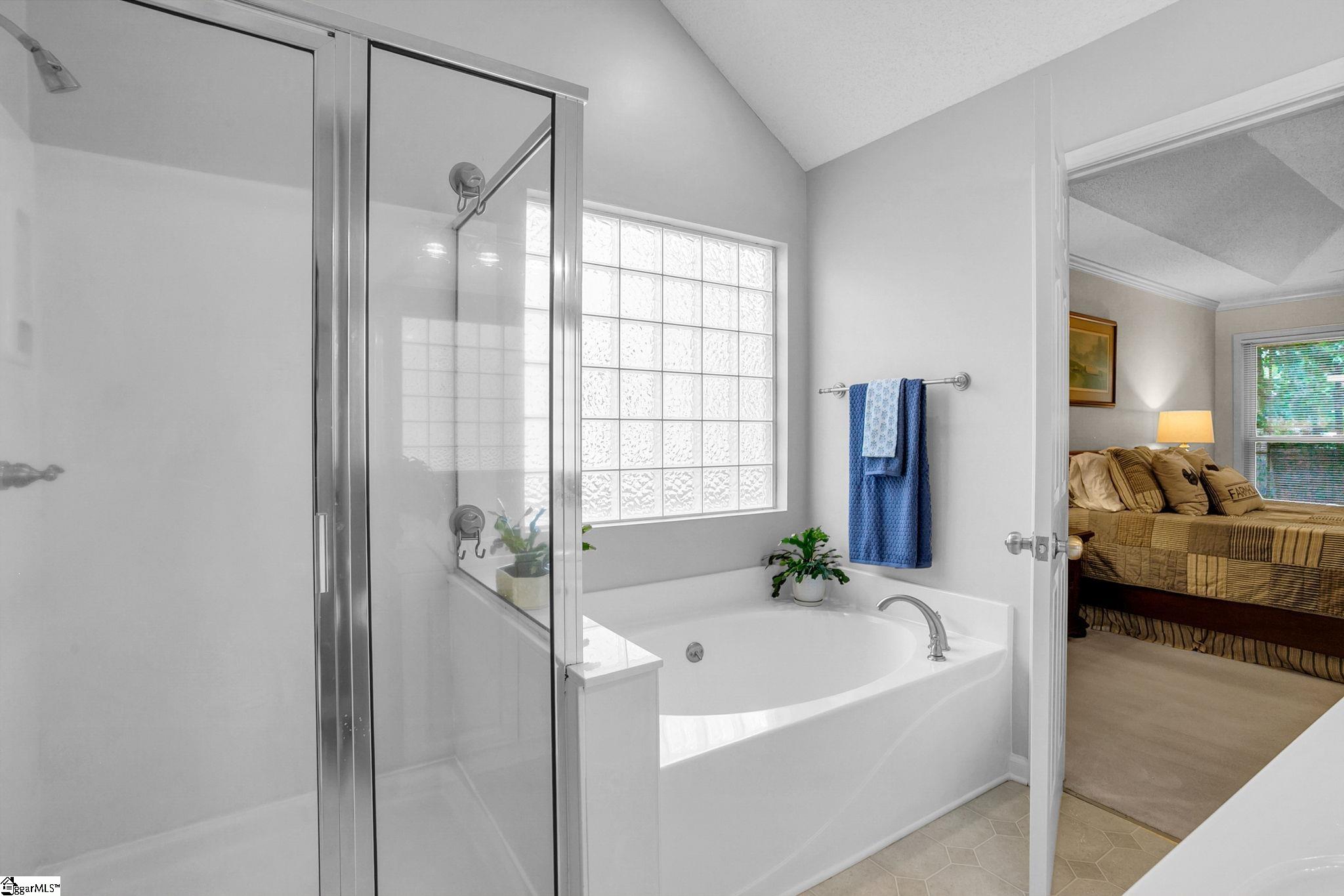 6 Kingsbury Way Property Photo 20
