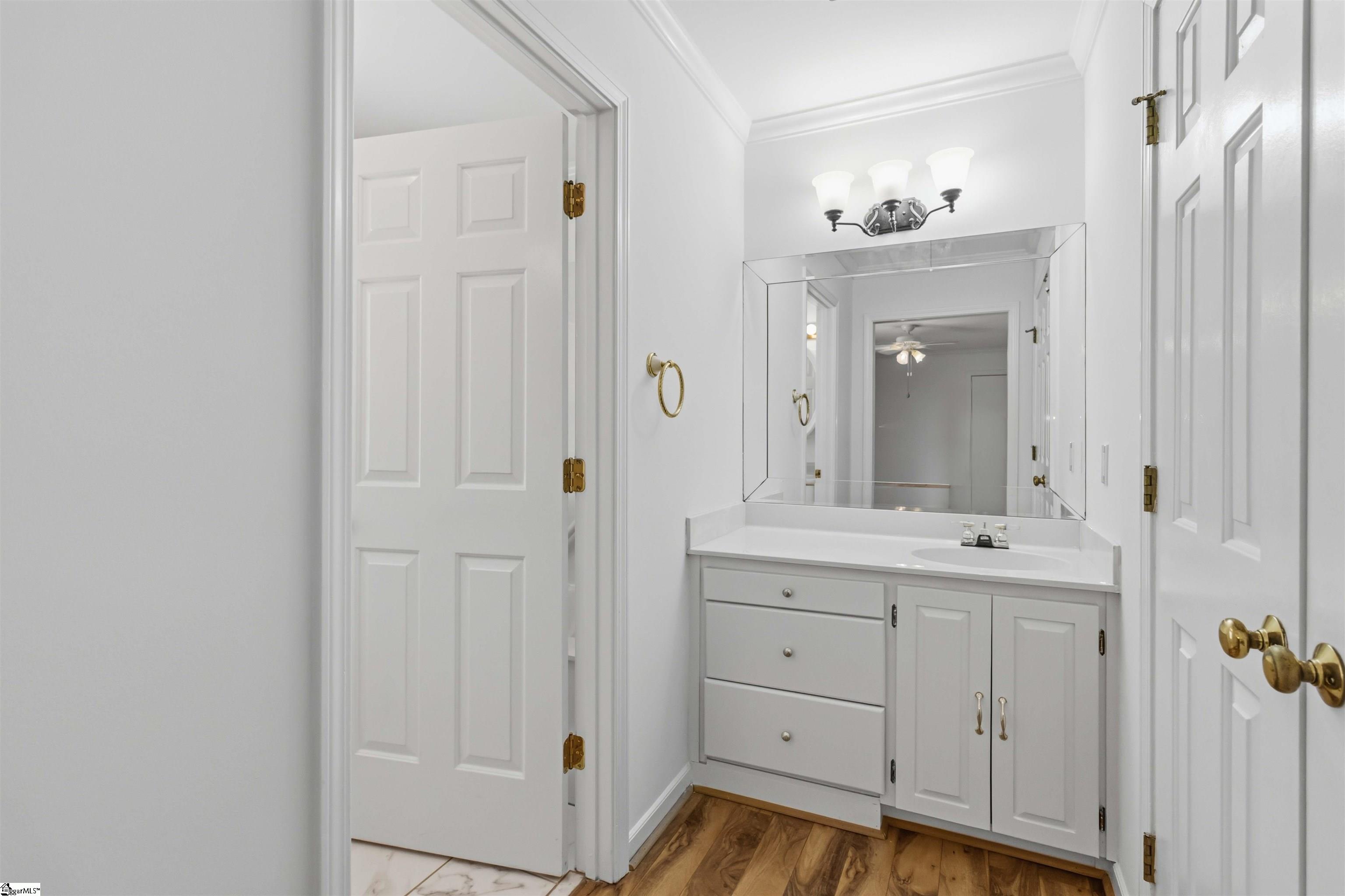 4 Parkins Place Property Photo 34