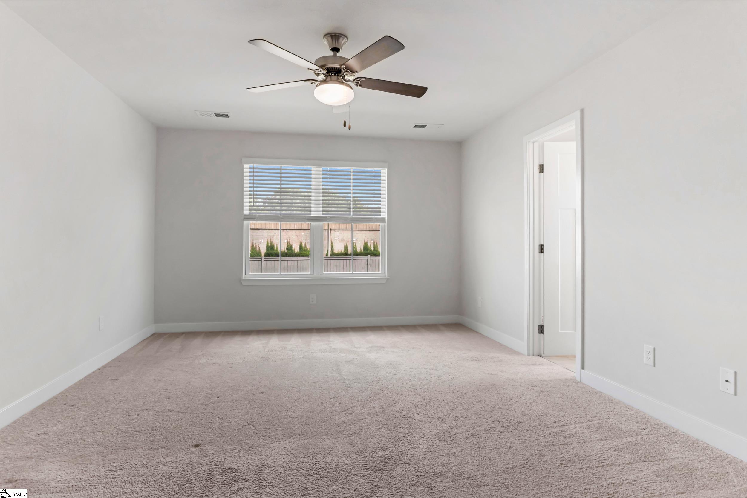 300 Huntingdale Place Property Photo 16