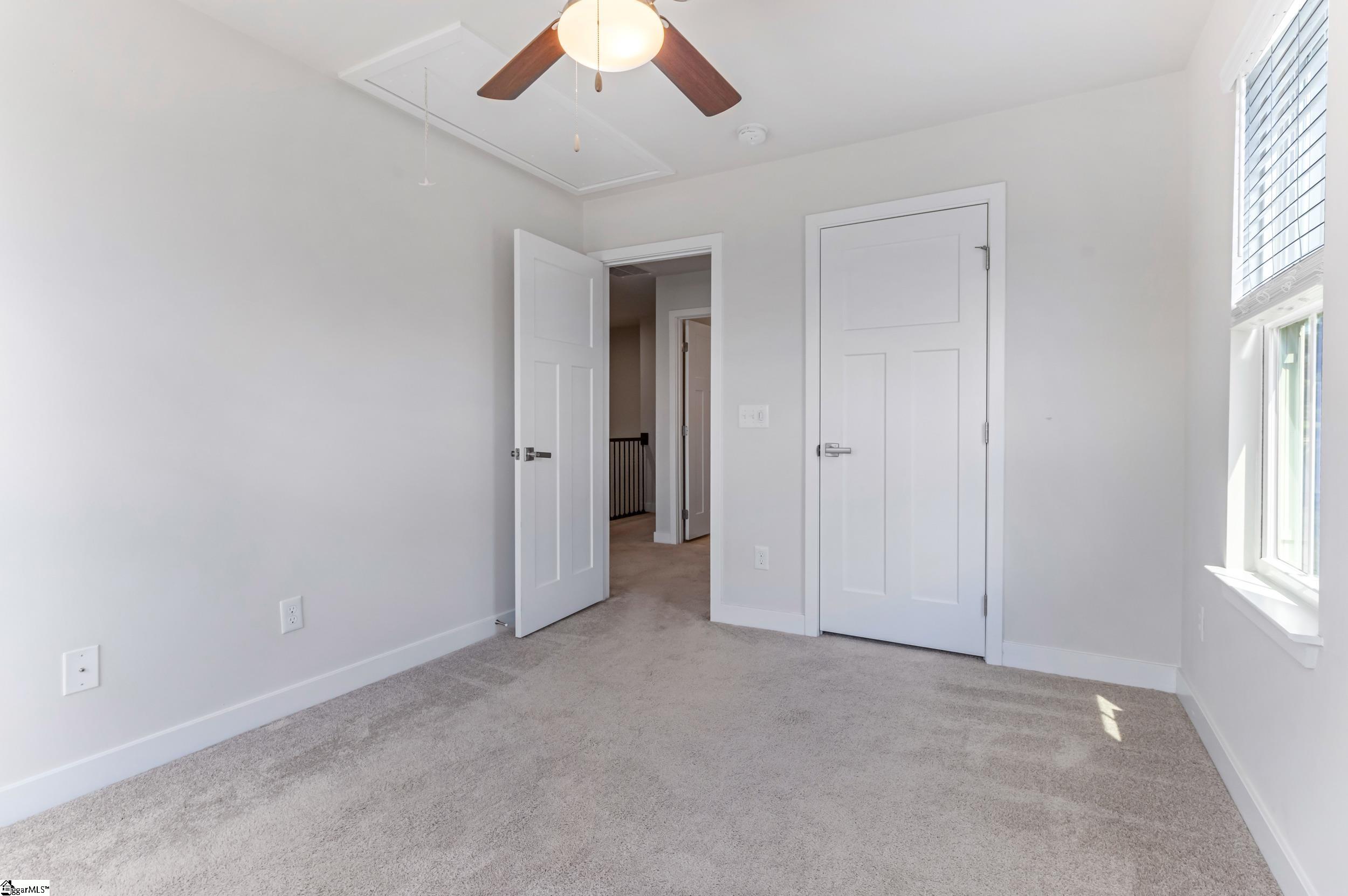 300 Huntingdale Place Property Photo 25
