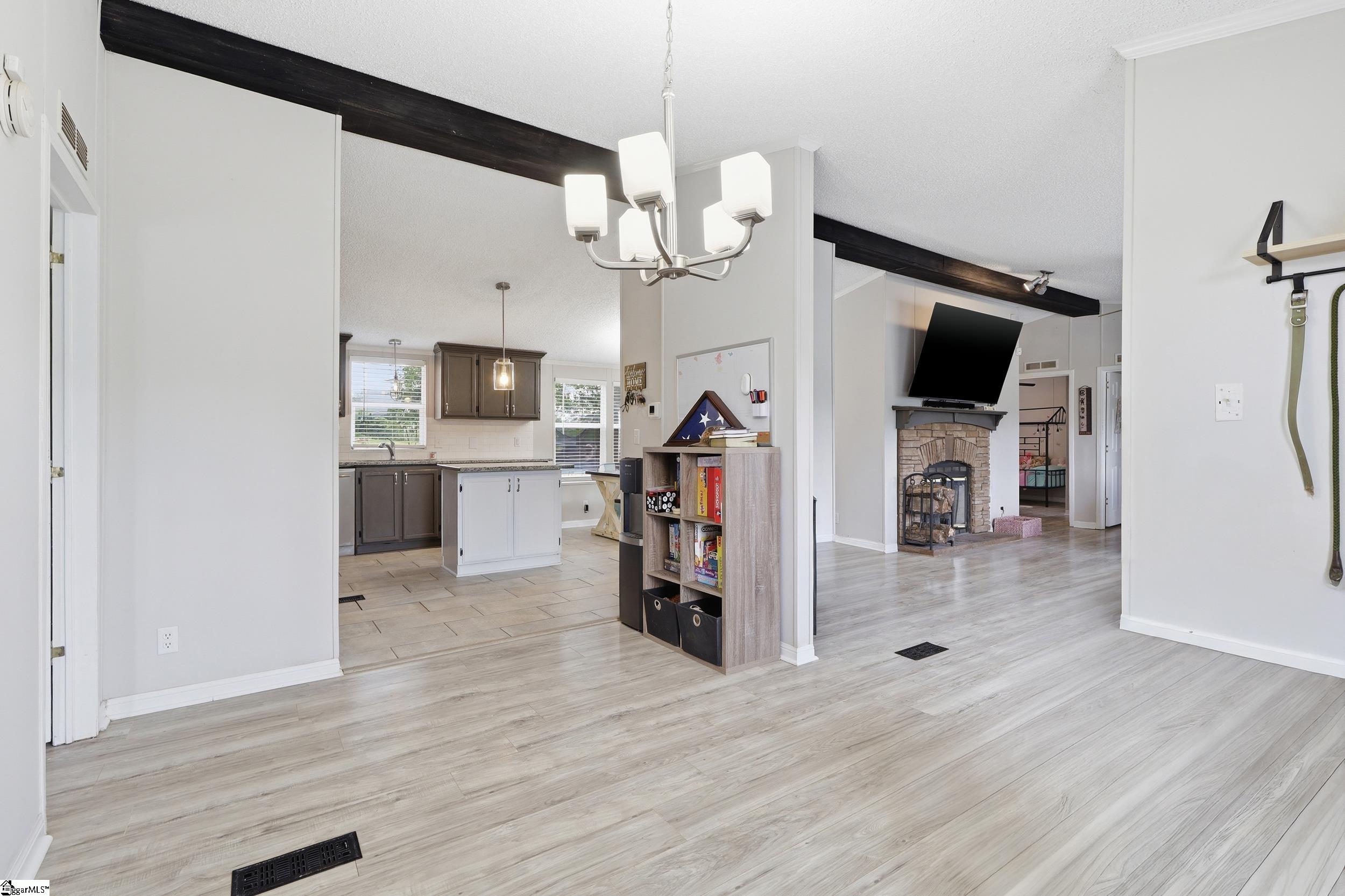 477 Belcher Road Property Photo 10